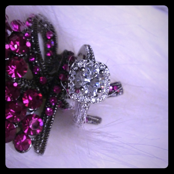 ♦️HP! DIAMONDS♦️2.80CTTW (1.75CT CENTER) SZ.6,8,9 - Picture 3 of 3