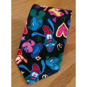 Vintage Disney Tie