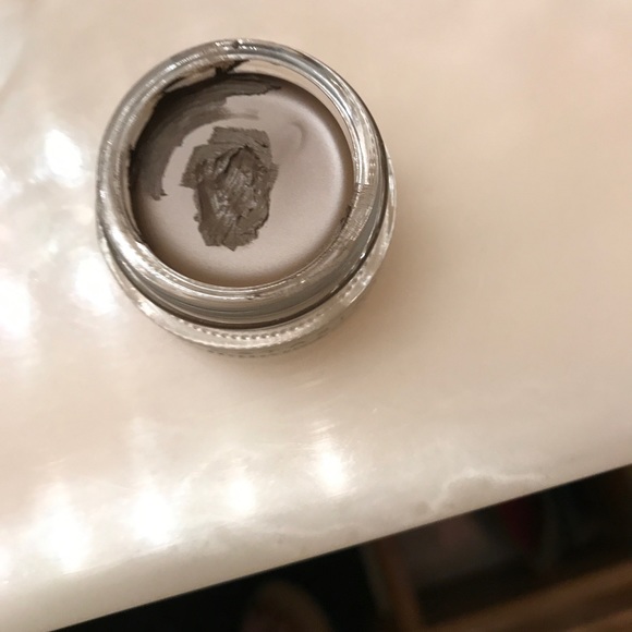 ABH dipbrow - Picture 2 of 3