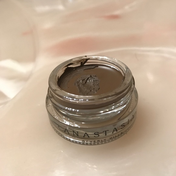 ABH dipbrow - Picture 3 of 3