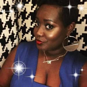 Meet your Posher, Zakia