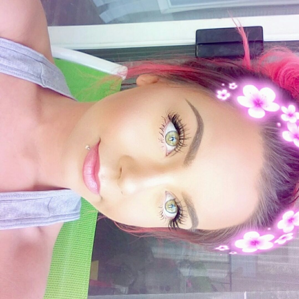 Meet your Posher, Destiny