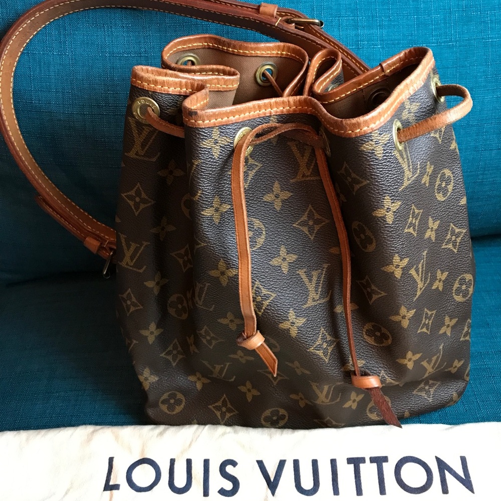 SOLD!!!❤️Louis Vuitton Petite Noe Drawstring Purse