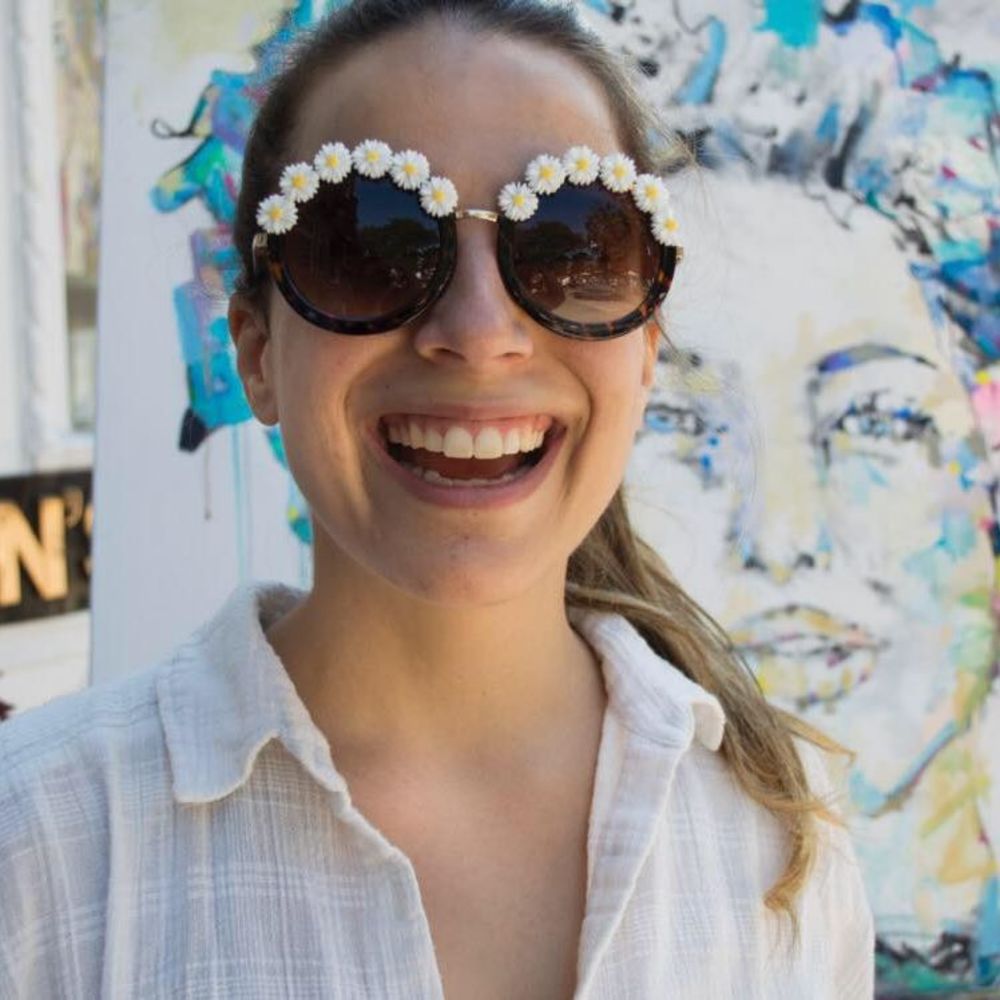 Meet your Posher, Stephanie