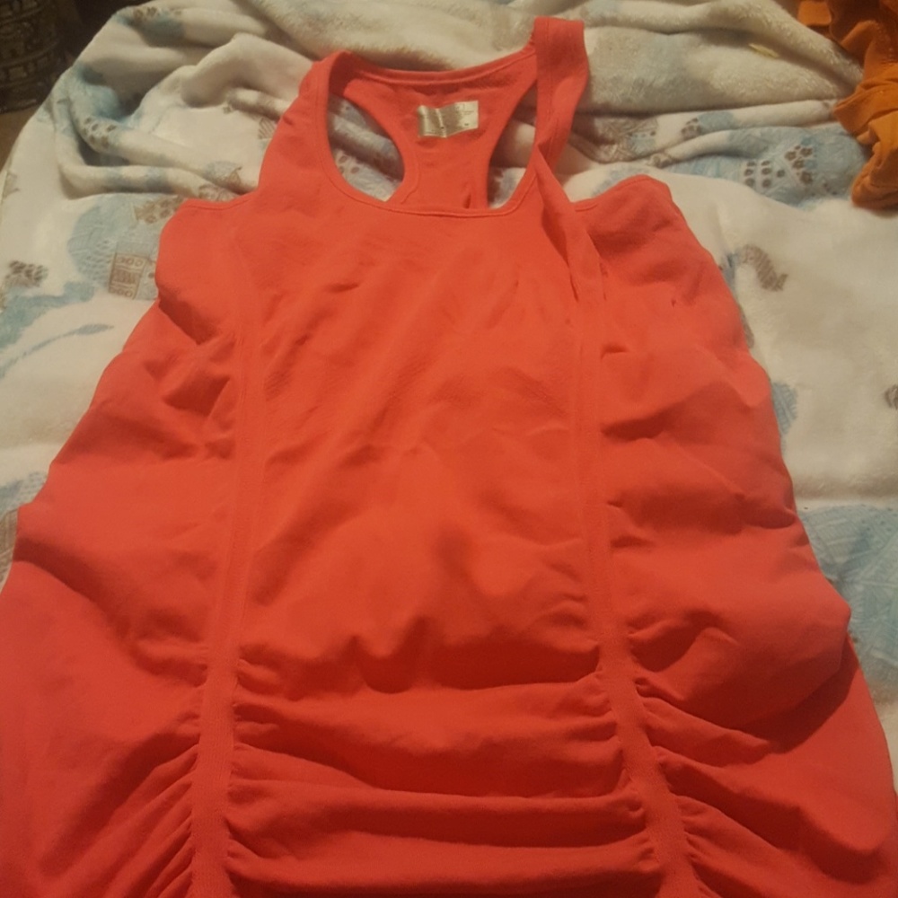 Pink running tank