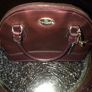 Coach cross body purse Coach cross body purse