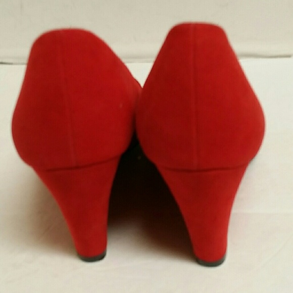 BELLA SHOES - Picture 2 of 7