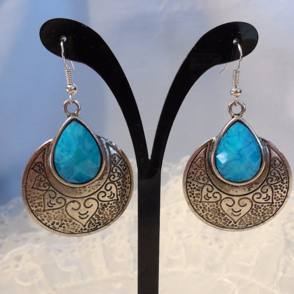 Silver Tone w Faux Turquoise Pierced Earrings