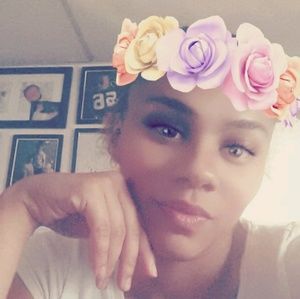 Meet your Posher, Terrica