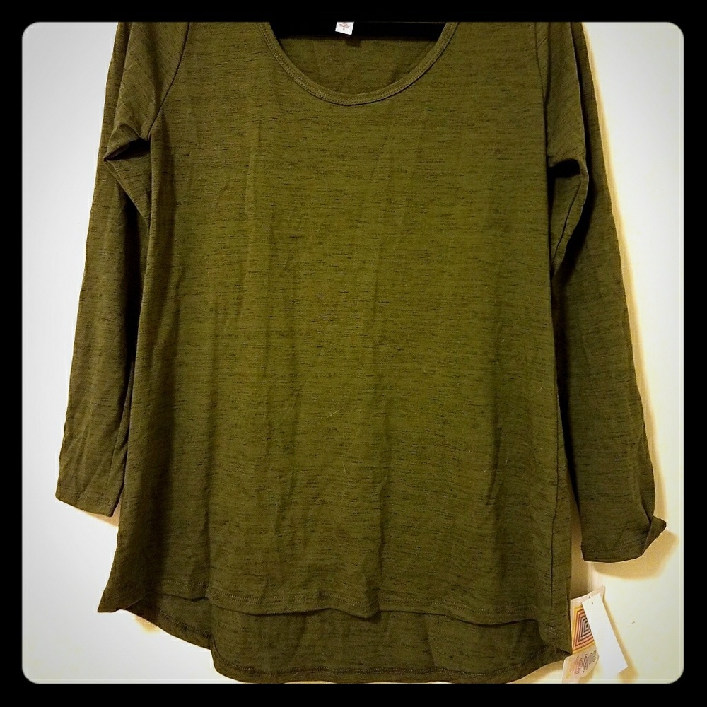 Long-sleeve high-low tunic top