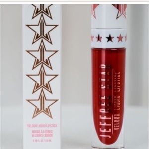 ISO: Jeffree Star 2015 Holiday Edition.