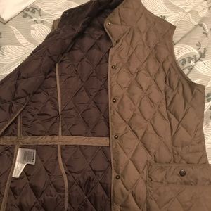 Eddie Bauer Quilted vest