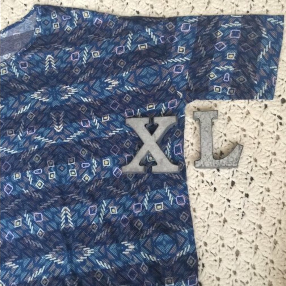 LuLaRoe XL Irma tunic NWT