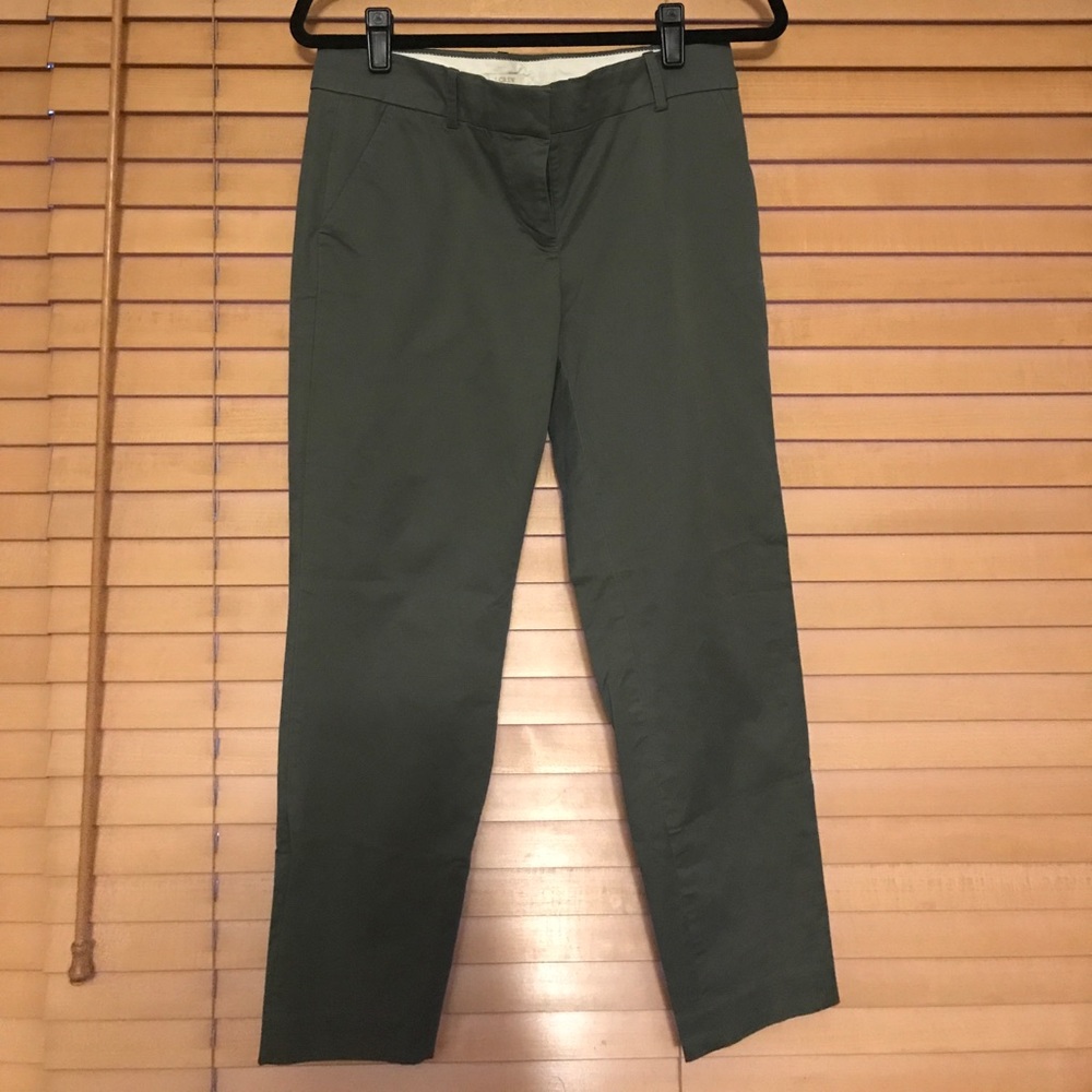 J. Crew cafe Capri in DK Seaweed EUC!!! SZ 4