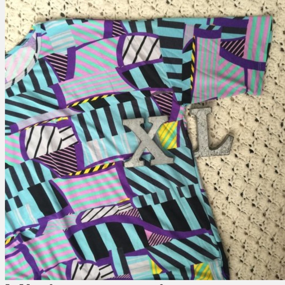 LuLaRoe XL Irma tunic NWT