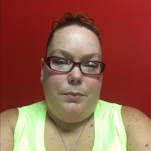 Meet your Posher, Valinda