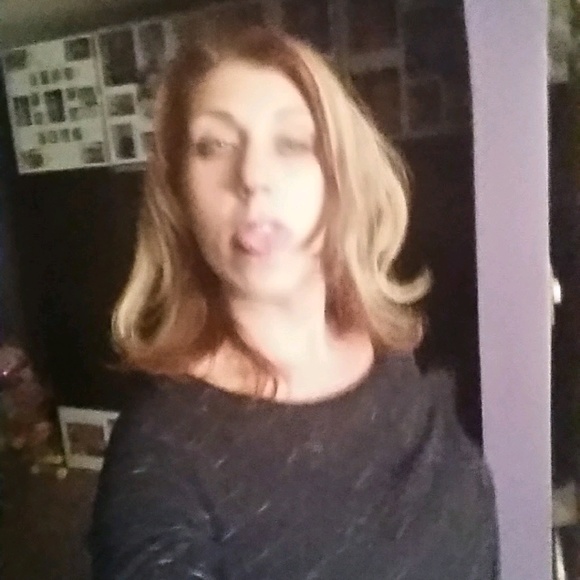 Meet your Posher, Lisa - Picture 1 of 1