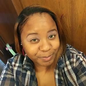 Meet your Posher, Clarissa