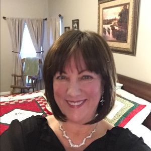 Meet your Posher, Katherine