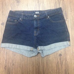 BDG Alexa Mid-Rise Denim Shorts