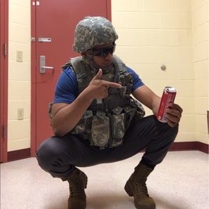 Meet your Posher, Roberto