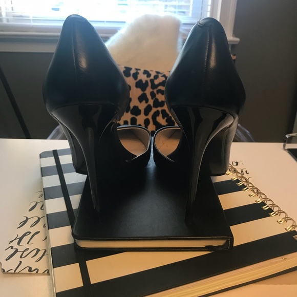 [SOLD] Zara Leather Heels Size Euro 41 $50 - Picture 2 of 4