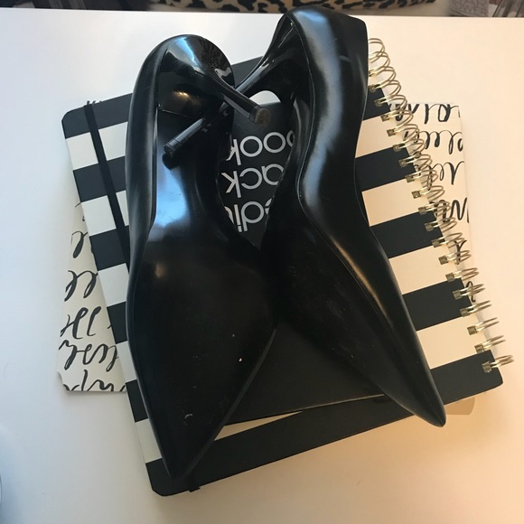 [SOLD] Zara Leather Heels Size Euro 41 $50 - Picture 4 of 4