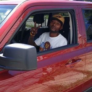 Meet your Posher, Ty