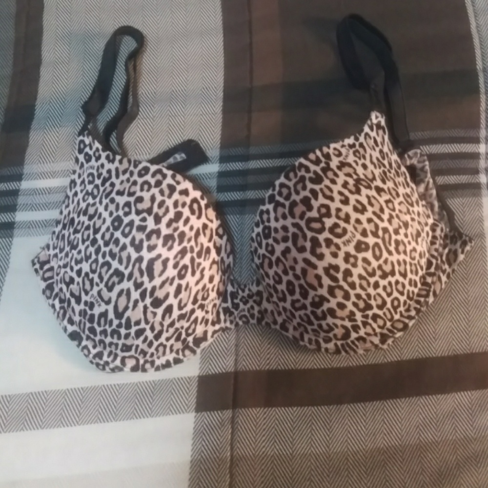 Victoria's secret bra
