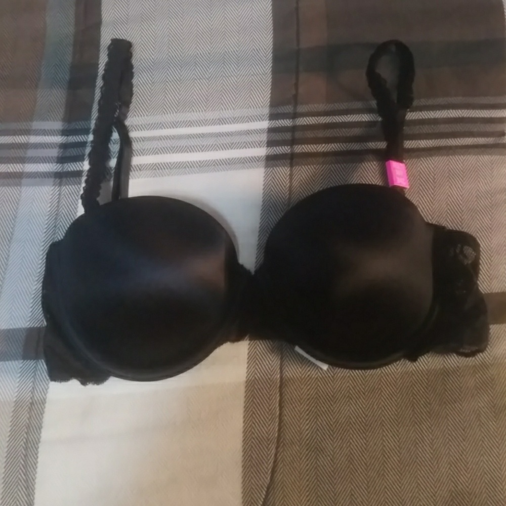 Victoria's secret bra