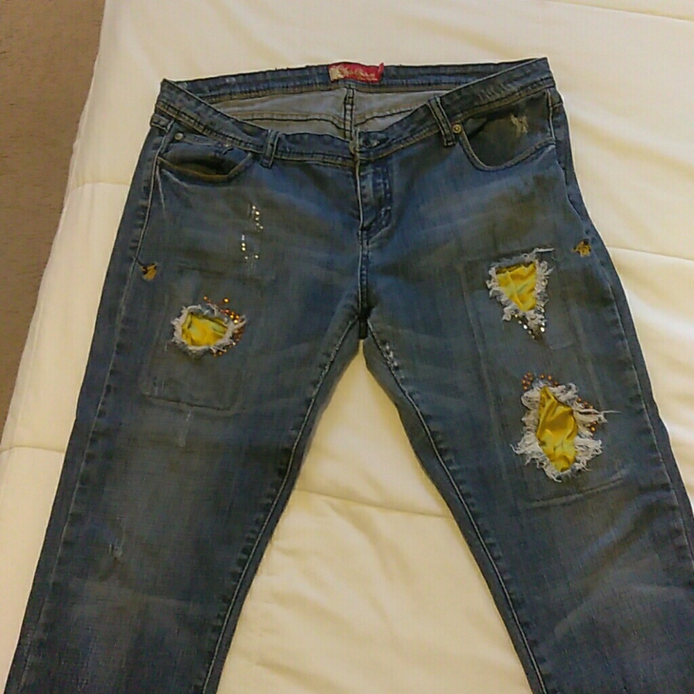 Apple bottom jeans