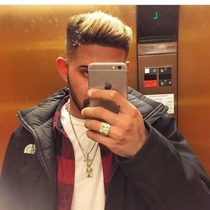 Meet your Posher, Richard