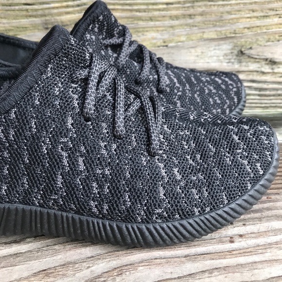 New 🔥Fly Knit Sneakers  🔥Sz 5.5-10🔥 - Picture 7 of 7