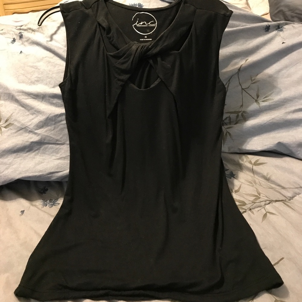 Women’s INC M black sleeveless shirt