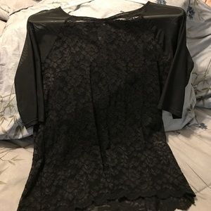 Guess small lace 3/4 sleeves women’s top