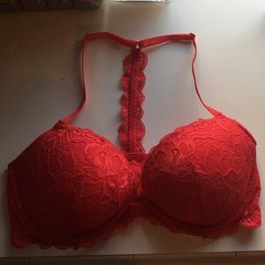 Victoria’s Secret front close bra