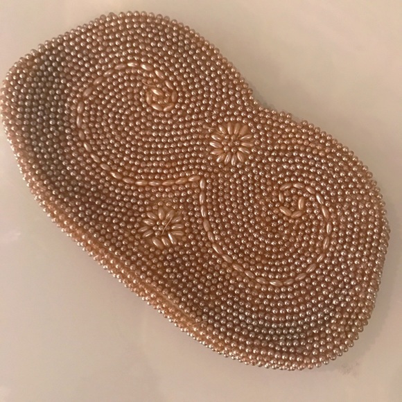 Beautiful VINTAGE Beaded Clutch - Picture 2 of 2