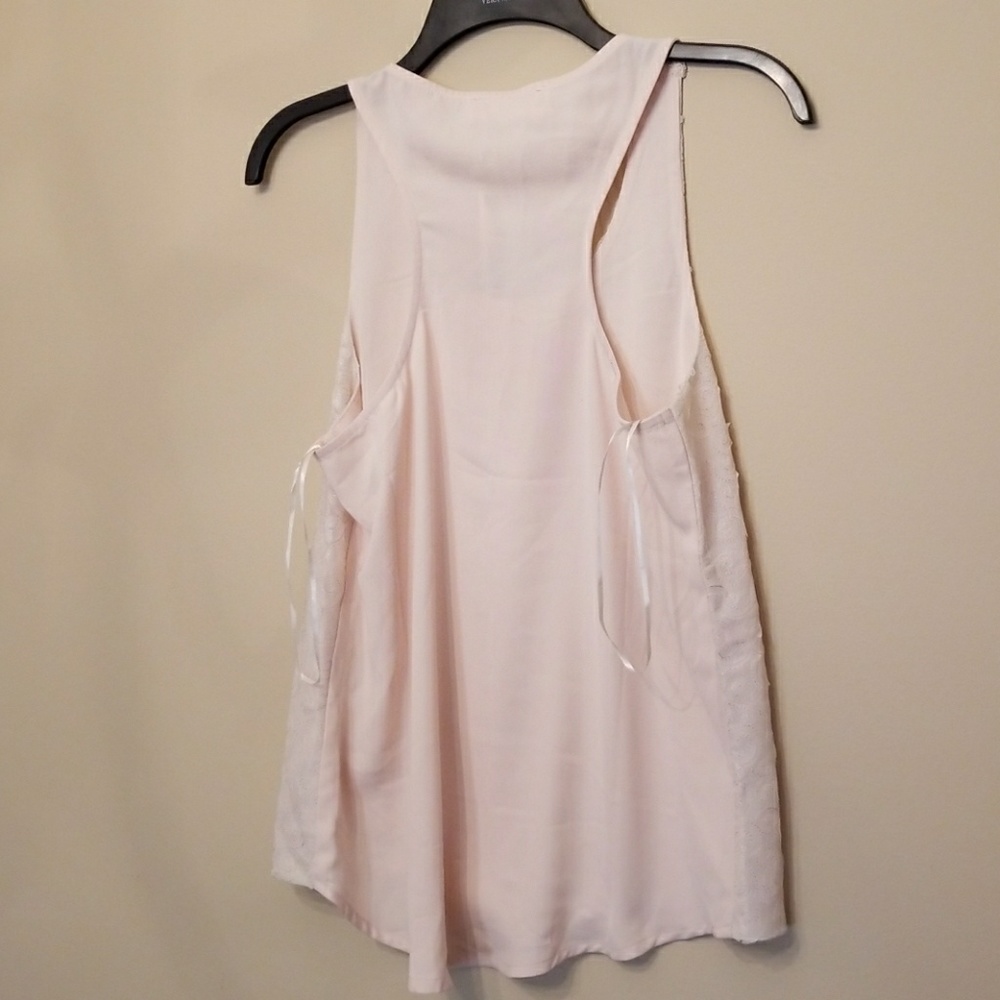 Top - Picture 4 of 4