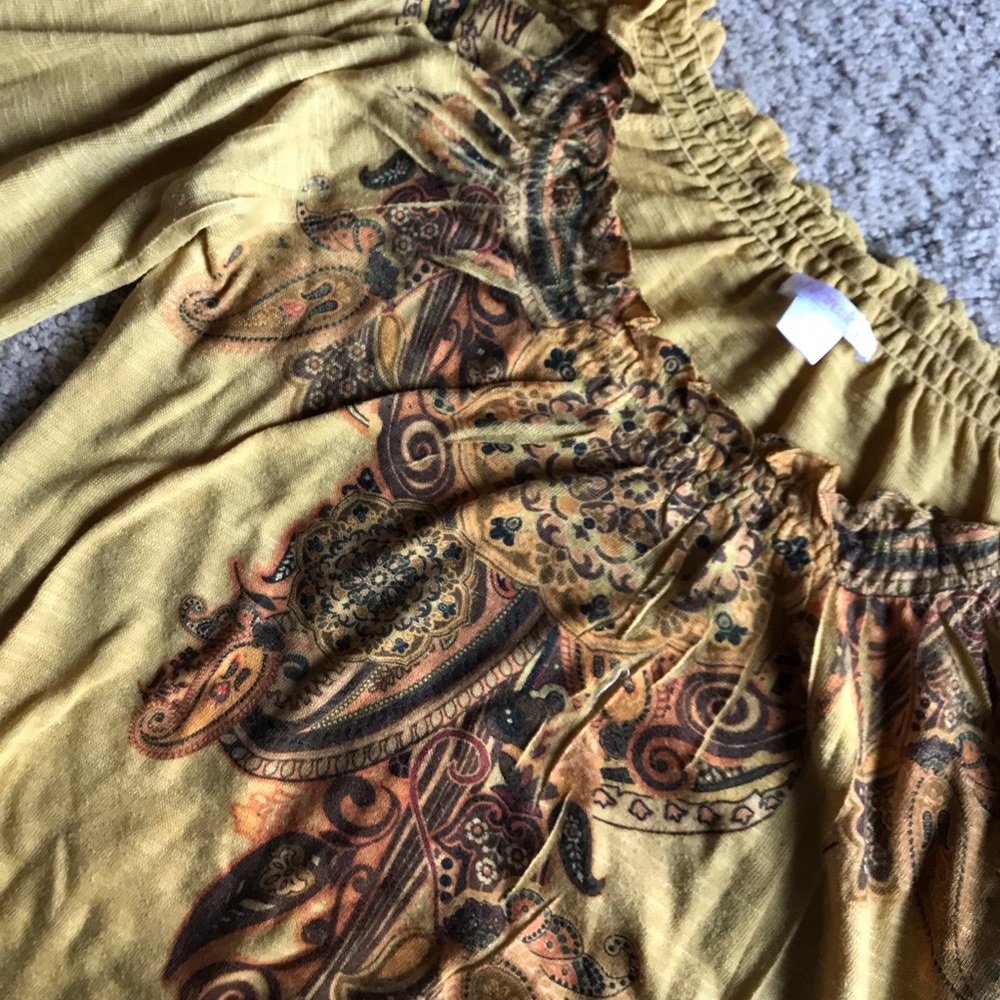 Boho top - Picture 2 of 3