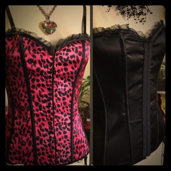 ❌SOLD ON D pop❌ 2 in 1 corset Pink Leopard/Blk XS - Picture 1 of 3