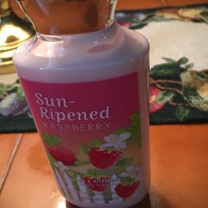 Bath And Body works body lotion