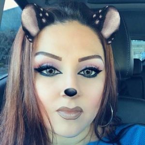 Meet your Posher, Rhia