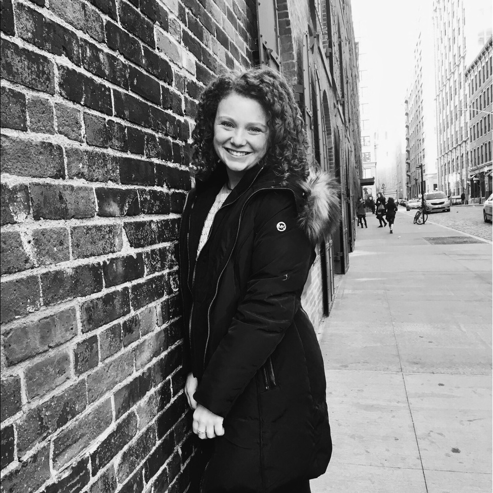 Meet your Posher, Brooke