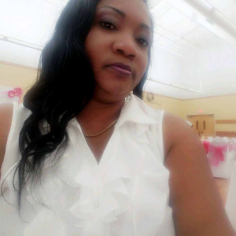 Meet your Posher, Leonie