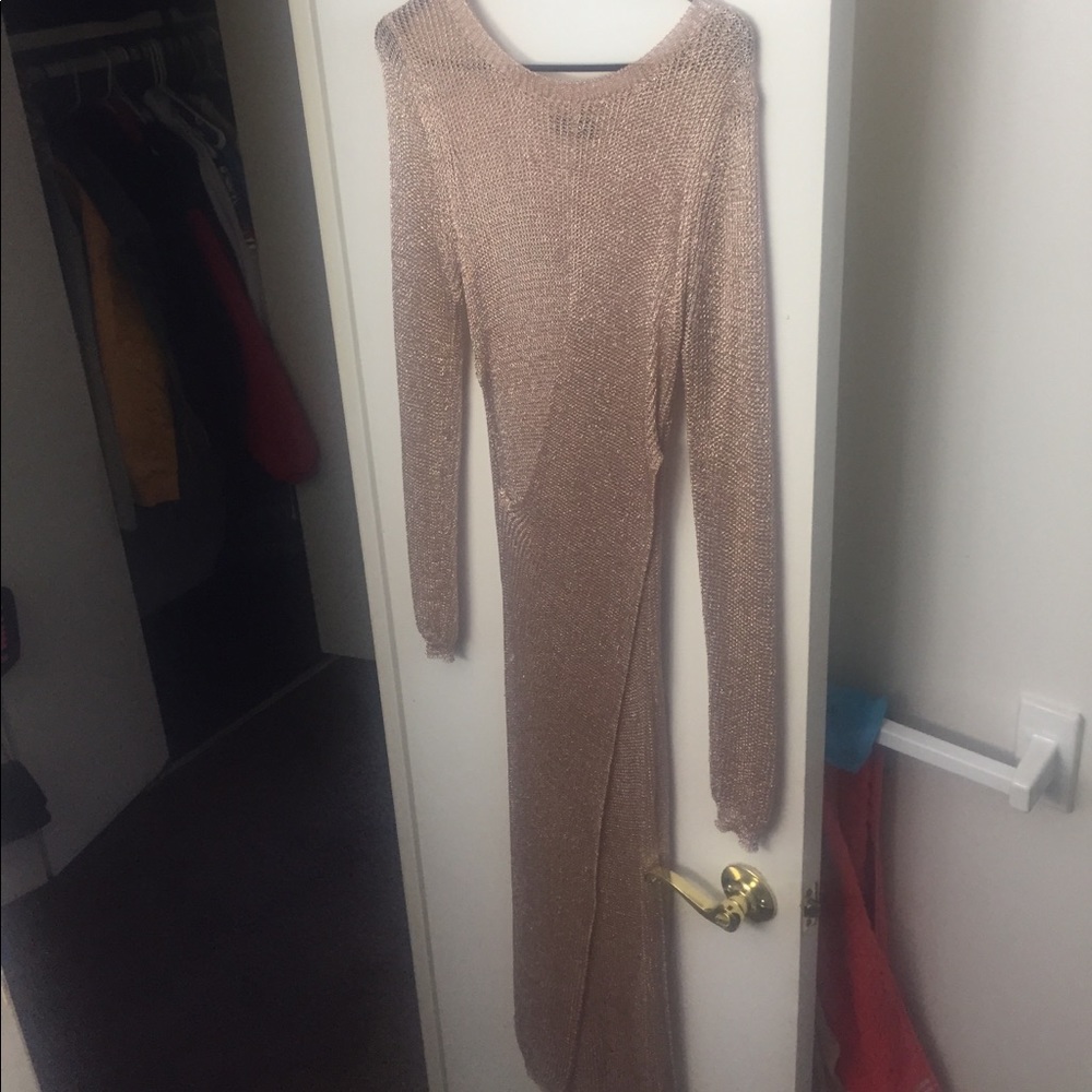 Top - Picture 2 of 2