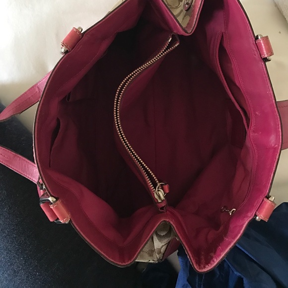 Coach Purse - Picture 2 of 7