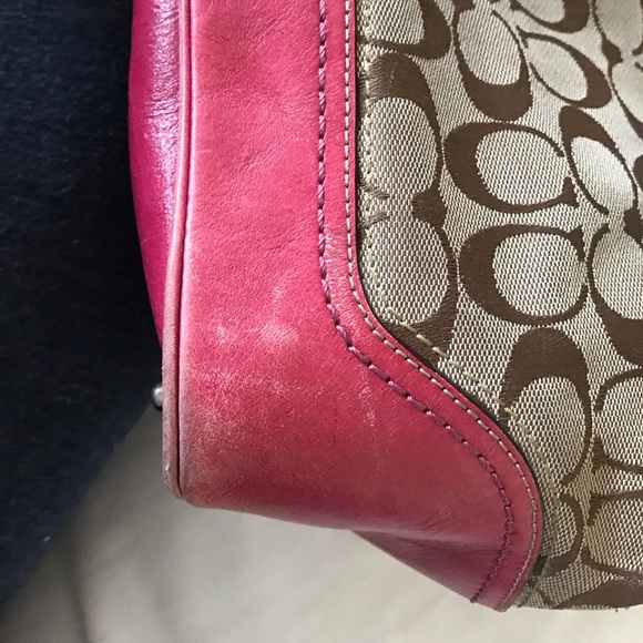 Coach Purse - Picture 4 of 7