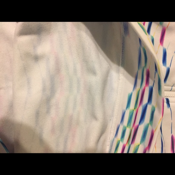 ❤️Like New! FILA Pullover - Picture 5 of 6