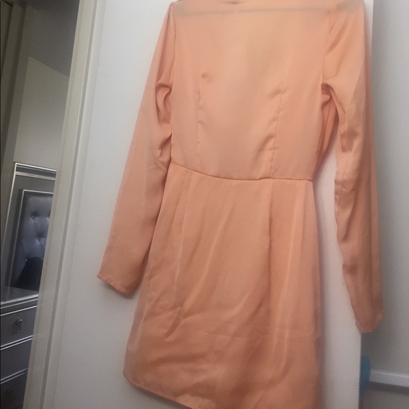 Dress - Picture 2 of 3