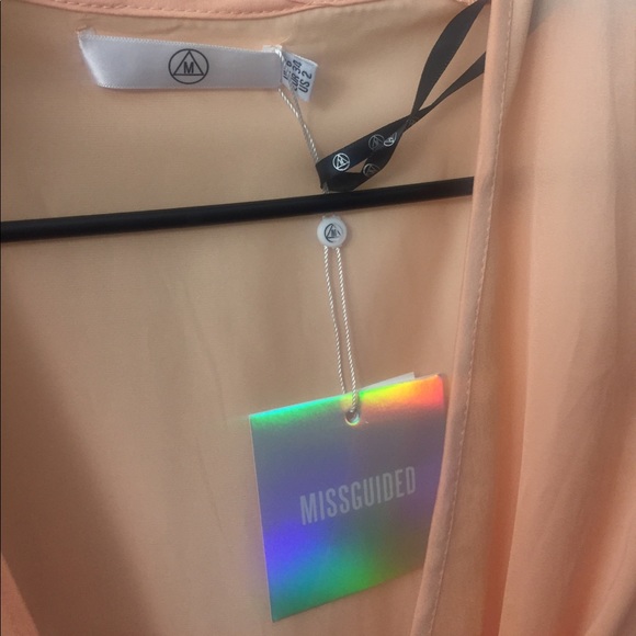 Dress - Picture 3 of 3